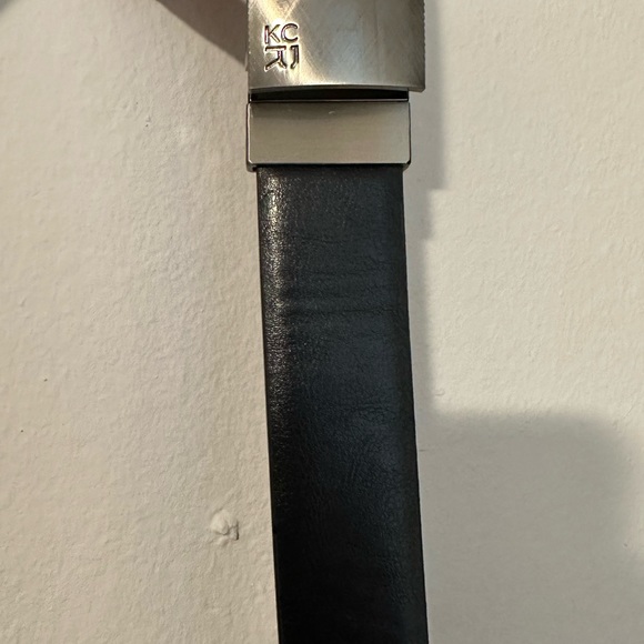 Reversible Calvin Klein Belt Black and Brown - Picture 2 of 2